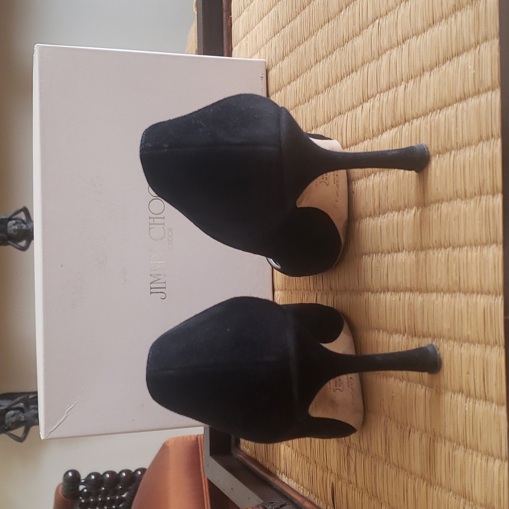Jimmy Choo - Picture 3 of 4
